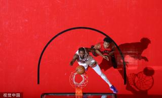 的青少年获 的青少年获