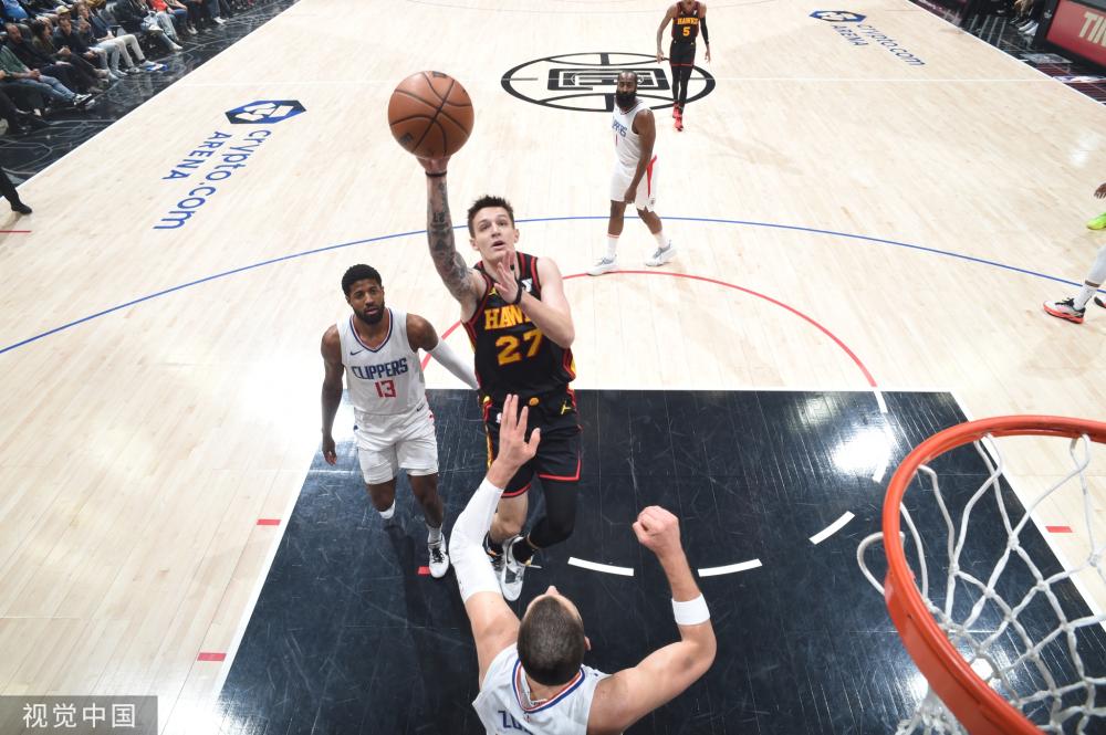 下崭露头角 下崭露头角